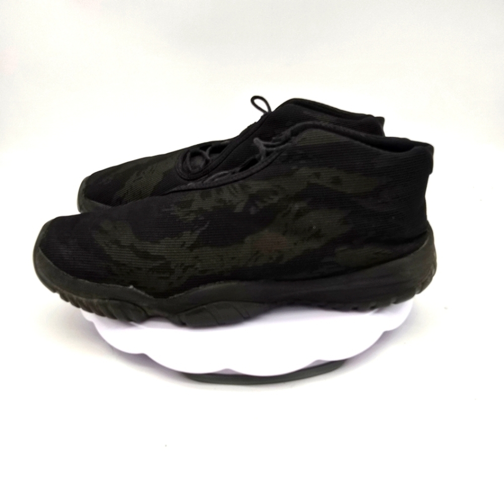 Air Jordan Shoes Men's 11.5 Future Black Metallic Gold Tiger Camo 656503-035